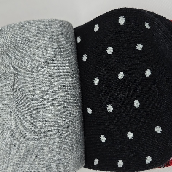 NWT Women's Old Navy 6 Pair Assorted Holiday Ankle Socks One Size - Picture 6 of 9